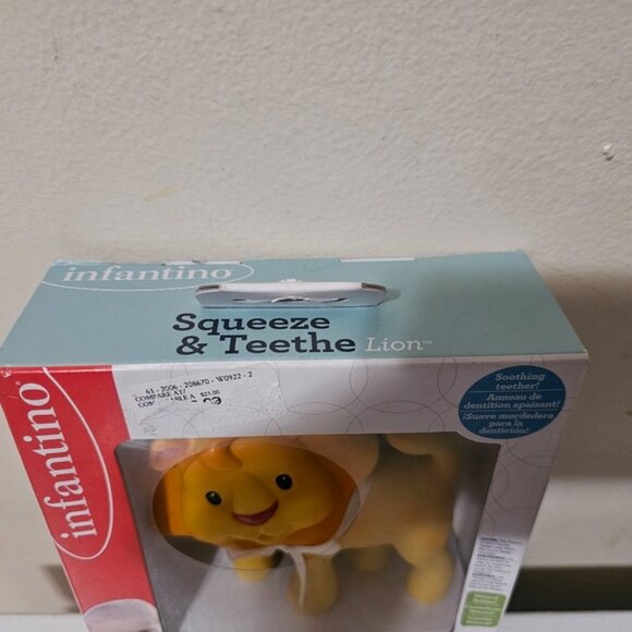 Infantino Squeeze and Teethe, Lion NIB - Picture 6 of 6